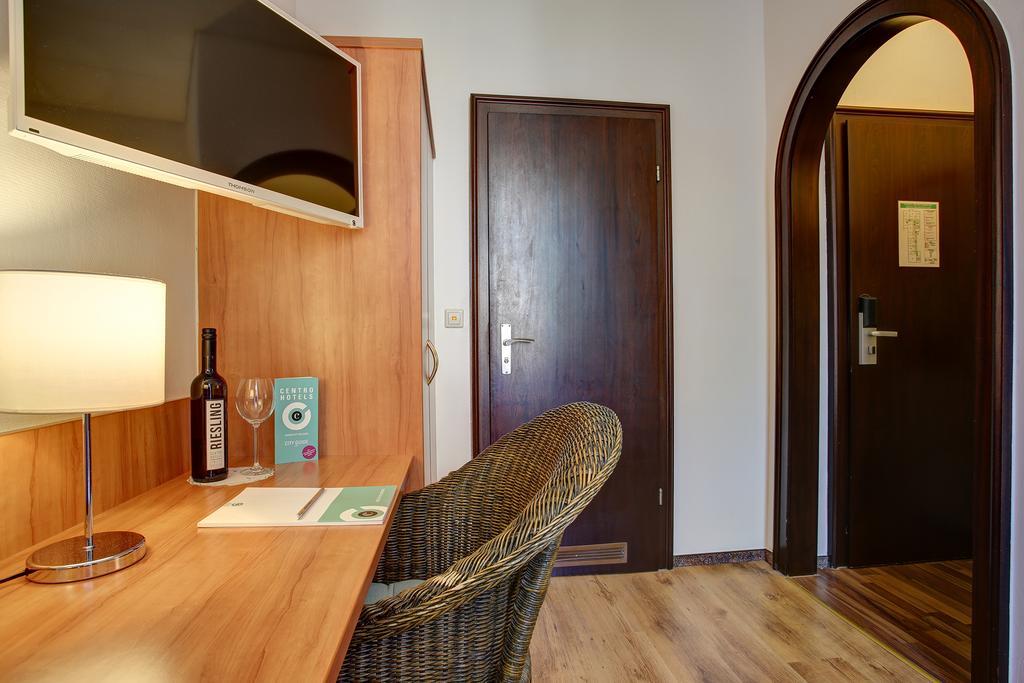 Trip Inn Hotel Blankenburg Karlsruhe Rum bild