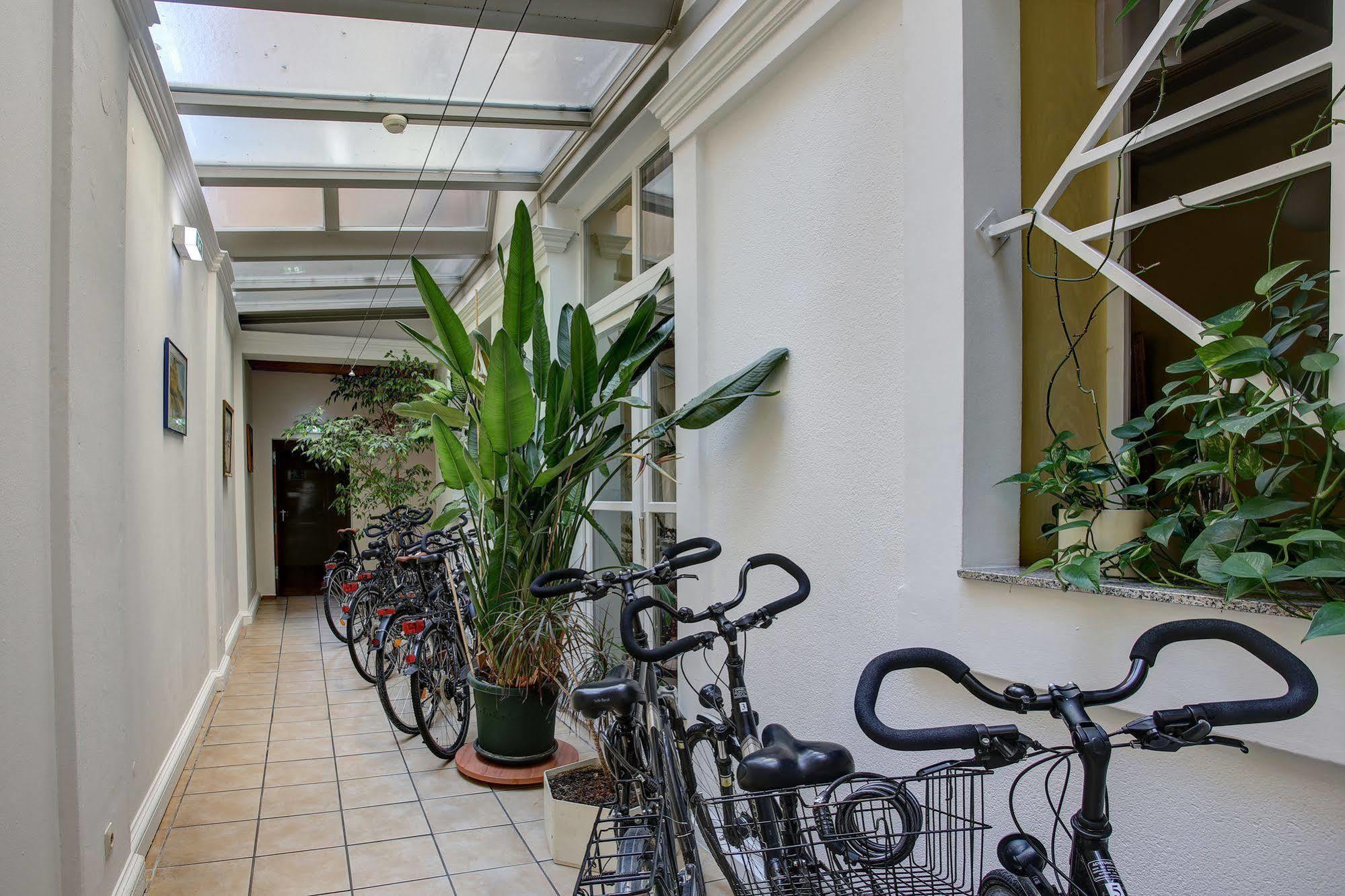 Trip Inn Hotel Blankenburg Karlsruhe Exteriör bild